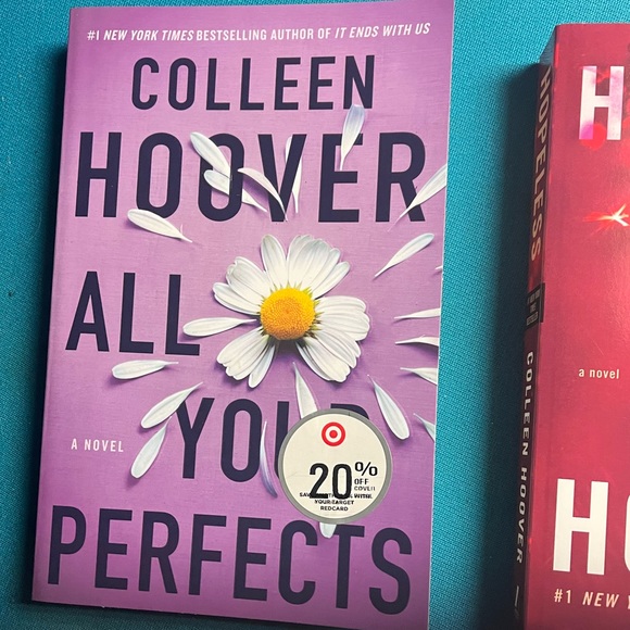 Colleen Hoover 9 Book Bundle - Picture 7 of 10
